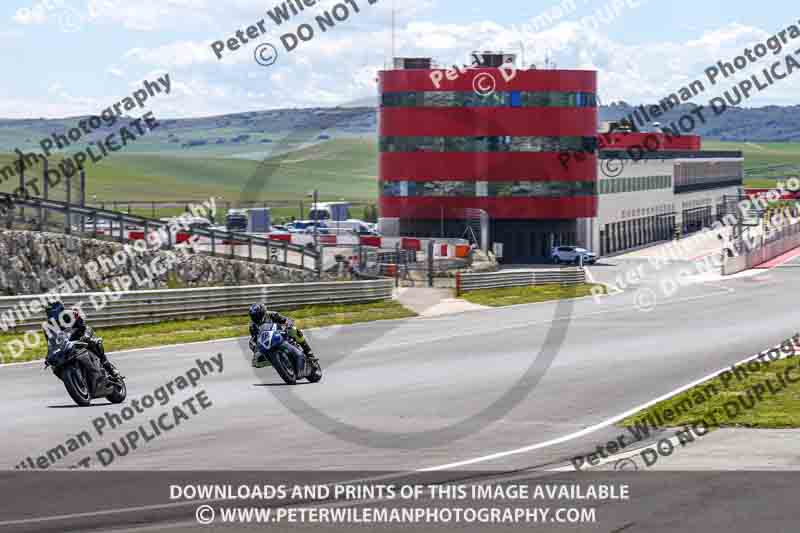 cadwell no limits trackday;cadwell park;cadwell park photographs;cadwell trackday photographs;enduro digital images;event digital images;eventdigitalimages;navarra;no limits trackdays;peter wileman photography;racing digital images;trackday digital images;trackday photos
